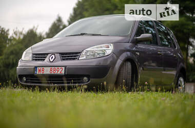 Минивэн Renault Scenic 2005 в 