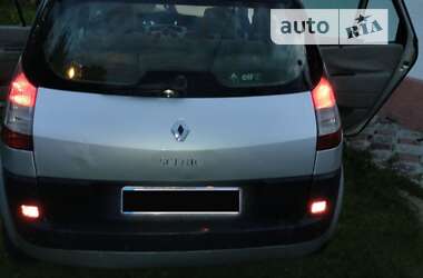 Минивэн Renault Scenic 2006 в Черновцах