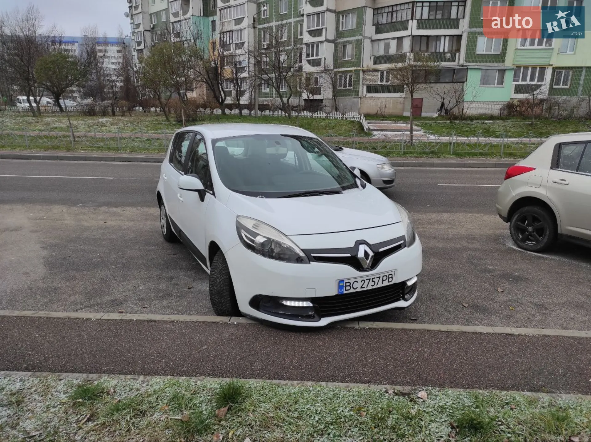 2013 Renault Scenic - мініатюра 2