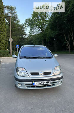 Мінівен Renault Scenic 2001 в Львові