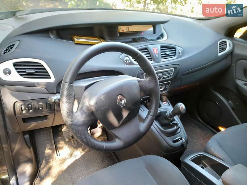Минивэн Renault Scenic 2009 в Харькове фото 21 Минивэн Renault Scenic 2009 в Харькове