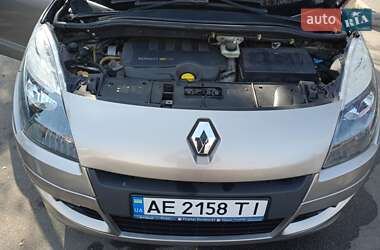 Минивэн Renault Scenic 2009 в Кривом Роге