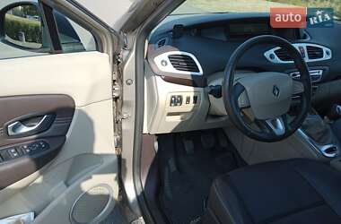 Минивэн Renault Scenic 2009 в Кривом Роге