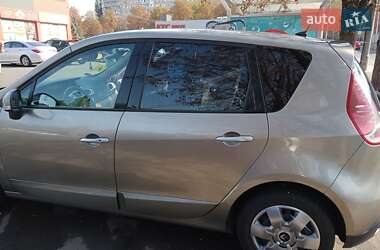 Мінівен Renault Scenic 2009 в 