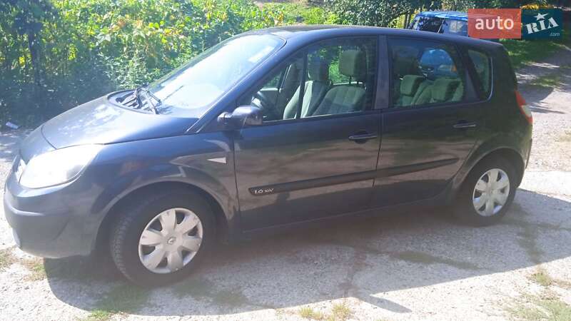 Мінівен Renault Scenic 2006 в Чернівцях