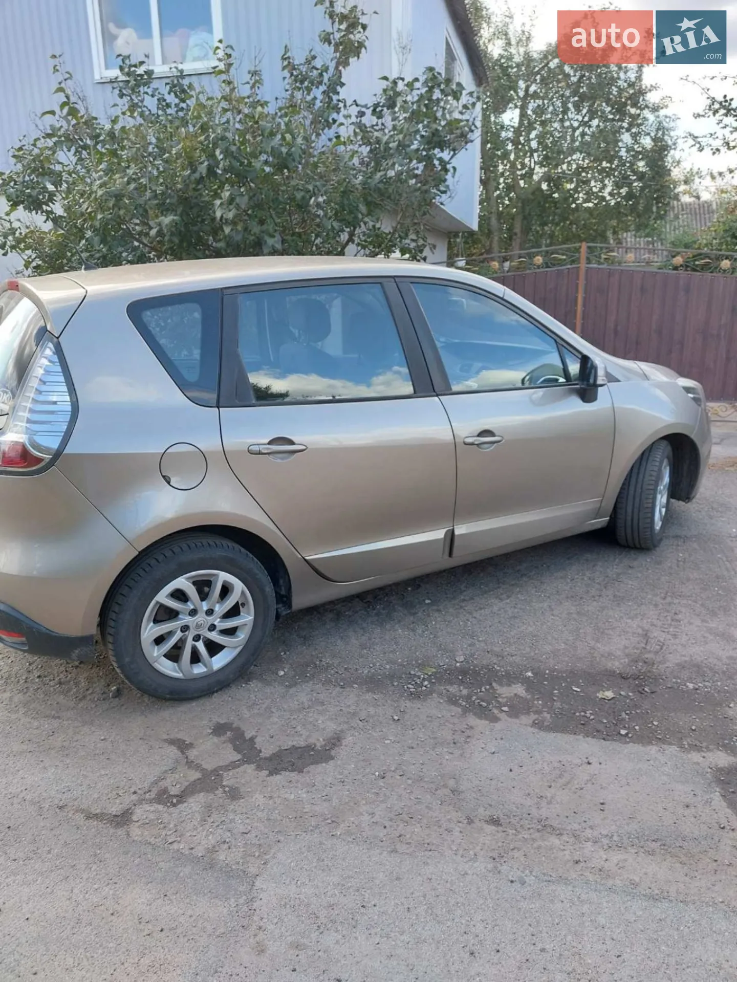 2012 Renault Scenic - мініатюра 16