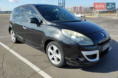 Мінівен Renault Scenic 2010 в 
