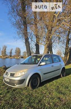 Минивэн Renault Scenic 2005 в 