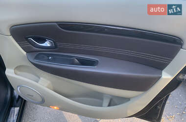 Минивэн Renault Scenic 2009 в Запорожье