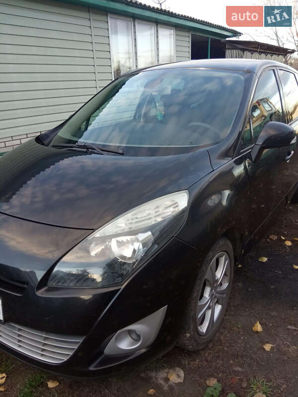 Минивэн Renault Scenic 2009 в Гайсине