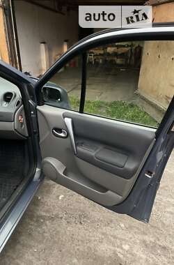 Минивэн Renault Scenic 2008 в 