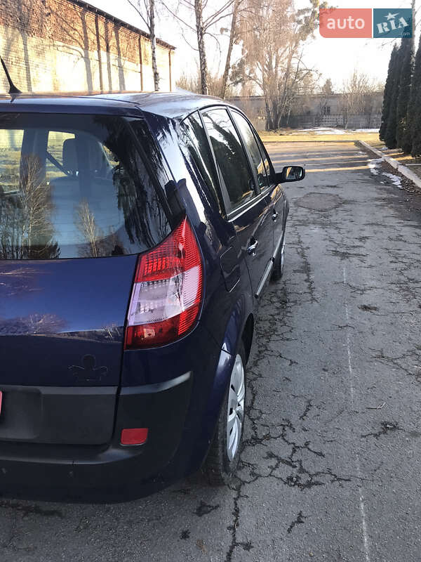 Минивэн Renault Scenic 2004 в Ровно