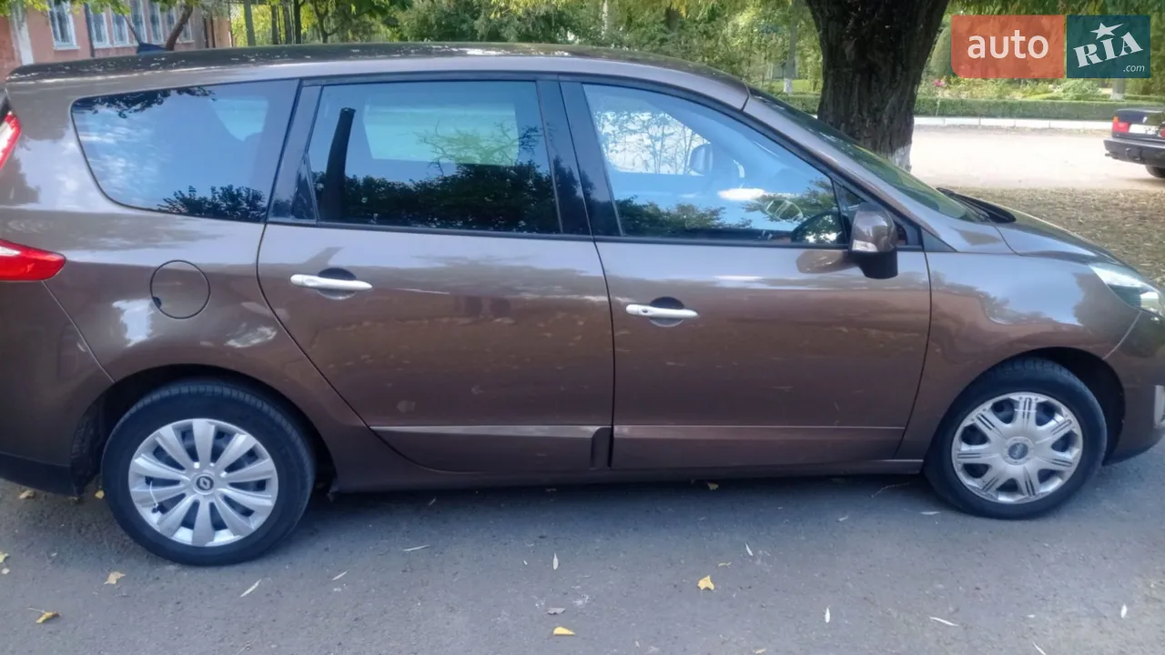 2010 Renault Scenic - мініатюра 25
