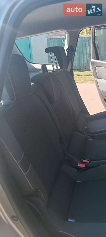 Минивэн Renault Scenic 2009 в Новомиргороде