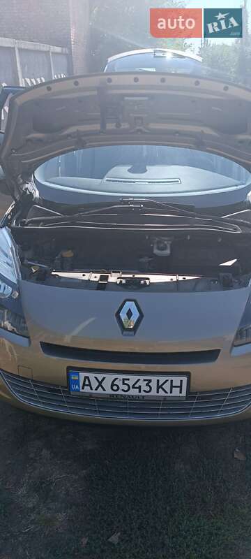 Минивэн Renault Scenic 2009 в Новомиргороде