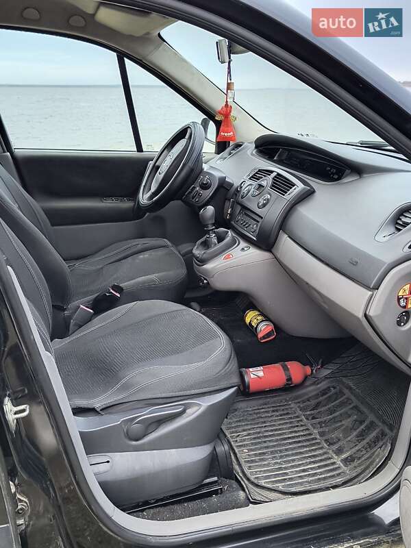 Минивэн Renault Scenic 2006 в Очакове