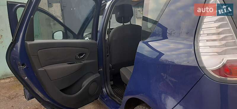 Мінівен Renault Scenic 2014 в Запоріжжі фото 8 Мінівен Renault Scenic 2014 в Запоріжжі