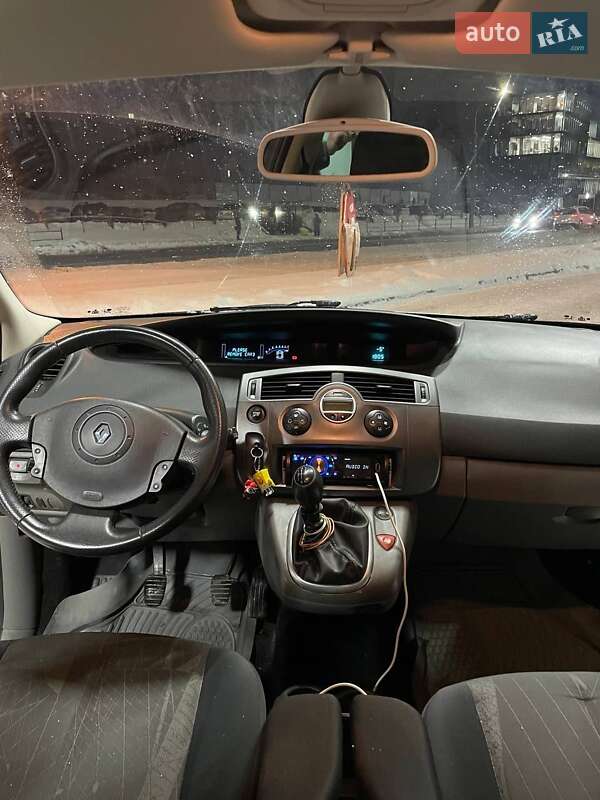 Мінівен Renault Scenic 2006 в Тернополі