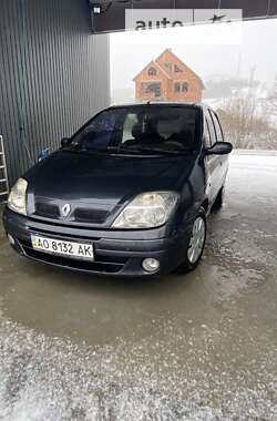 Минивэн Renault Scenic 2002 в Ужгороде