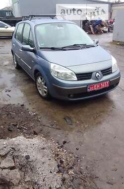 Минивэн Renault Scenic 2005 в Каневе