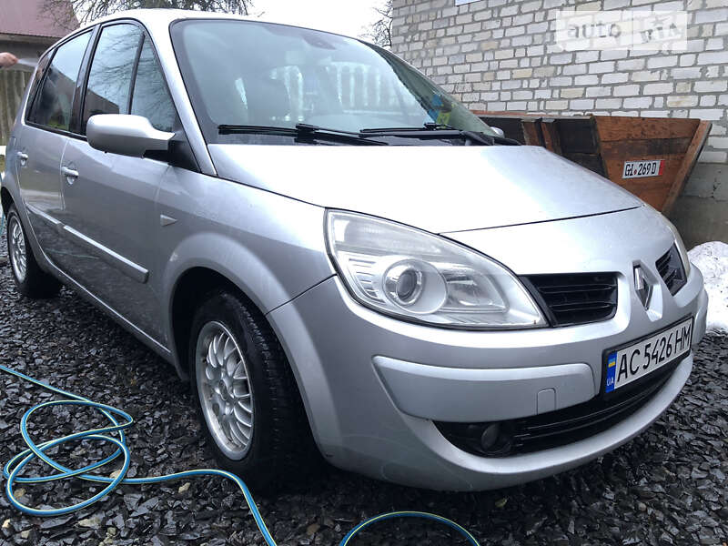 Минивэн Renault Scenic 2007 в Луцке