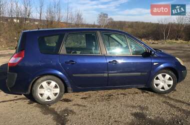Минивэн Renault Scenic 2004 в 