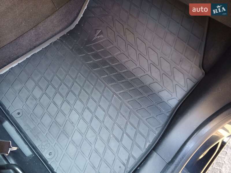 Минивэн Renault Scenic 2010 в Кременчуге