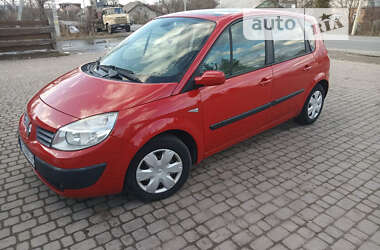 Минивэн Renault Scenic 2006 в Долине