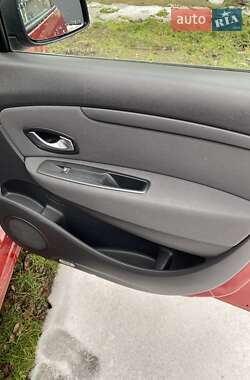 Минивэн Renault Scenic 2009 в 