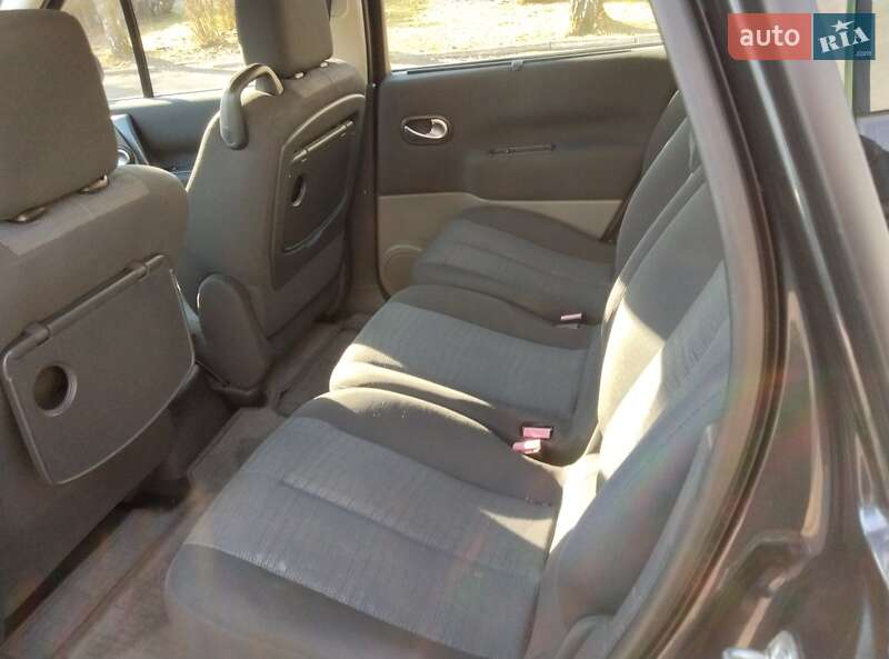Мінівен Renault Scenic 2007 в Луцьку