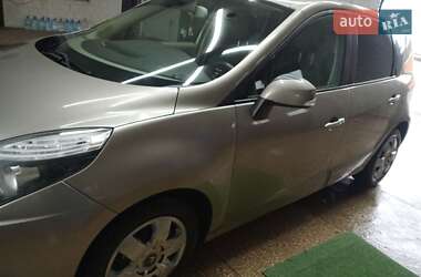 Минивэн Renault Scenic 2009 в Кривом Роге