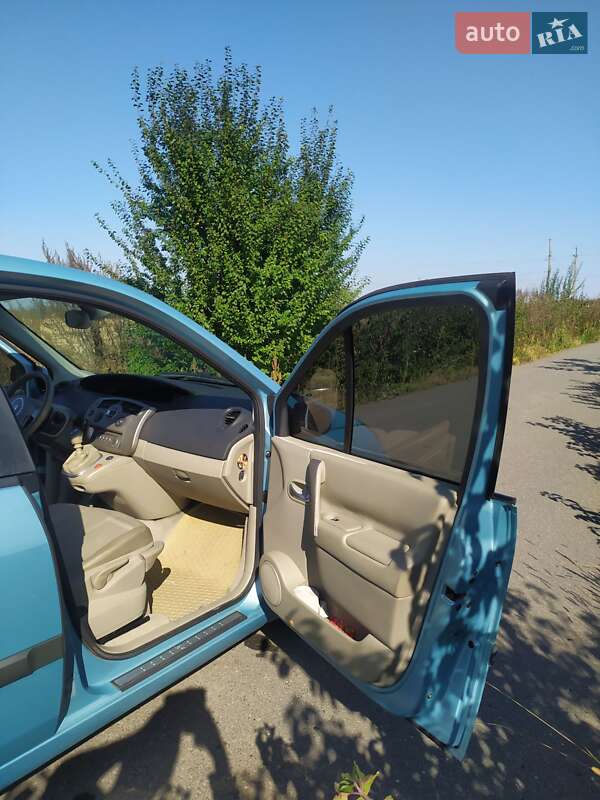 Минивэн Renault Scenic 2006 в Ивано-Франковске фото 10 Минивэн Renault Scenic 2006 в Ивано-Франковске