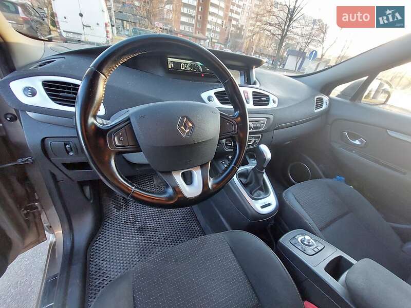 Минивэн Renault Scenic 2009 в Белой Церкви