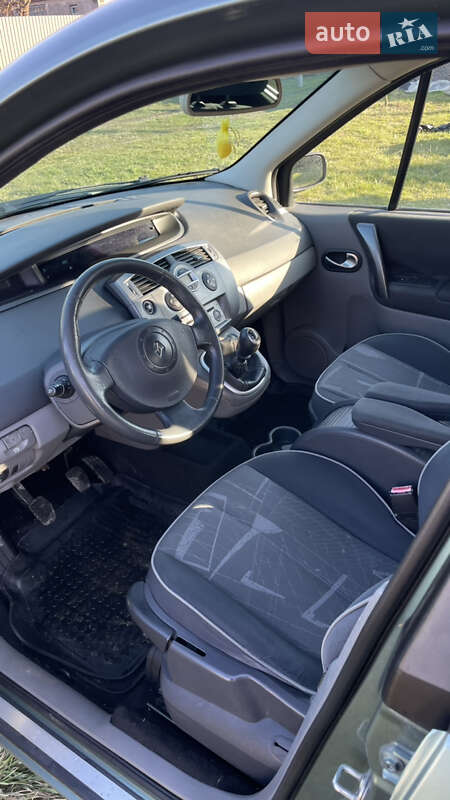 Минивэн Renault Scenic 2003 в Ковеле