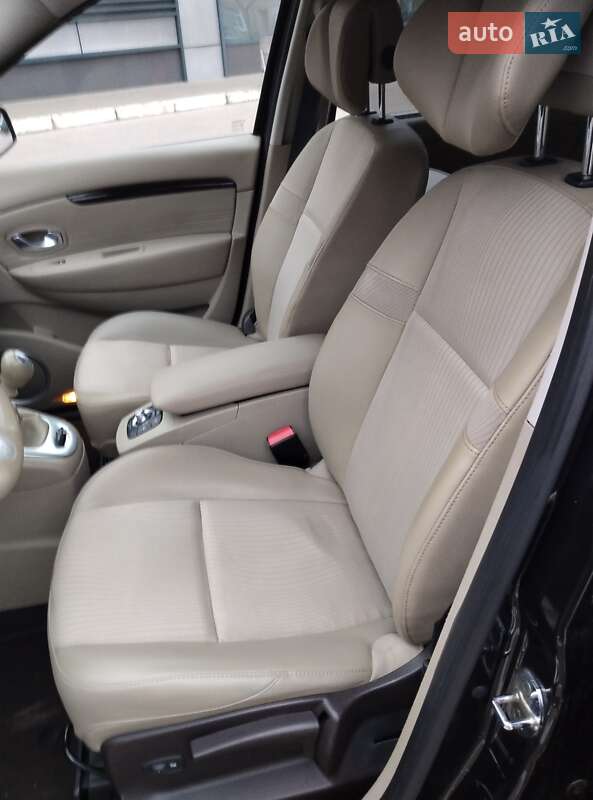 Минивэн Renault Scenic 2009 в Харькове
