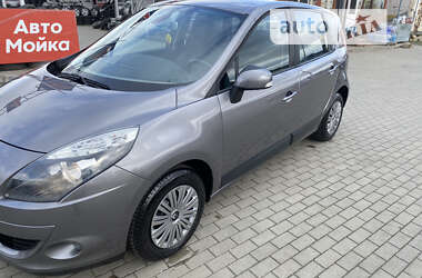 Минивэн Renault Scenic 2010 в Мукачево