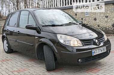 Мінівен Renault Scenic 2006 в Косові