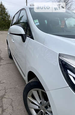 Минивэн Renault Scenic 2012 в Золочеве