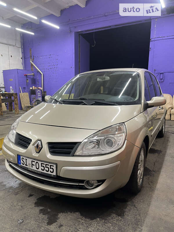 Мінівен Renault Scenic 2008 в Луцьку