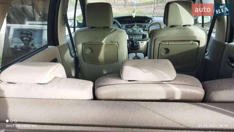 Минивэн Renault Scenic 2006 в Кременчуге