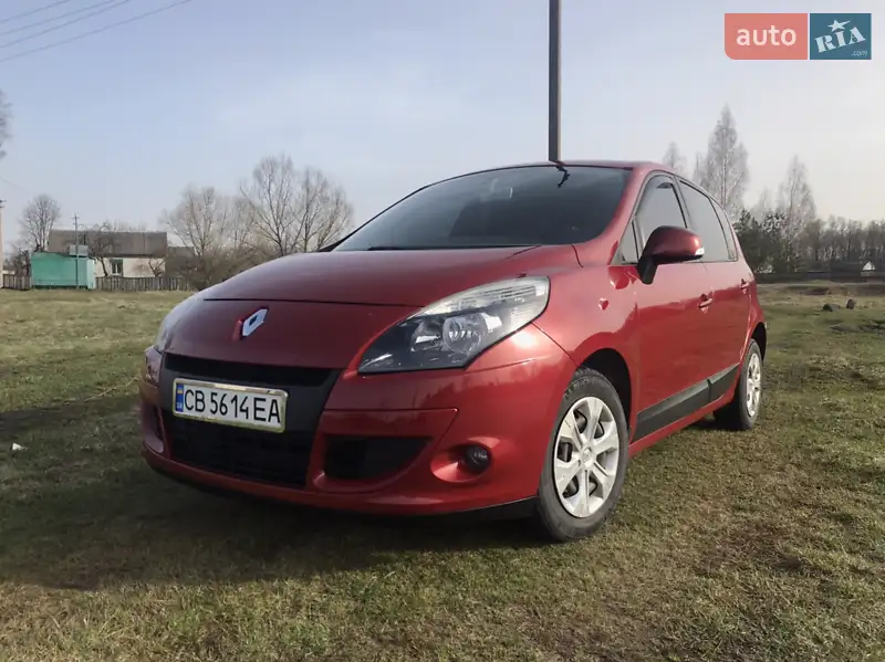 Renault Scenic 2011
