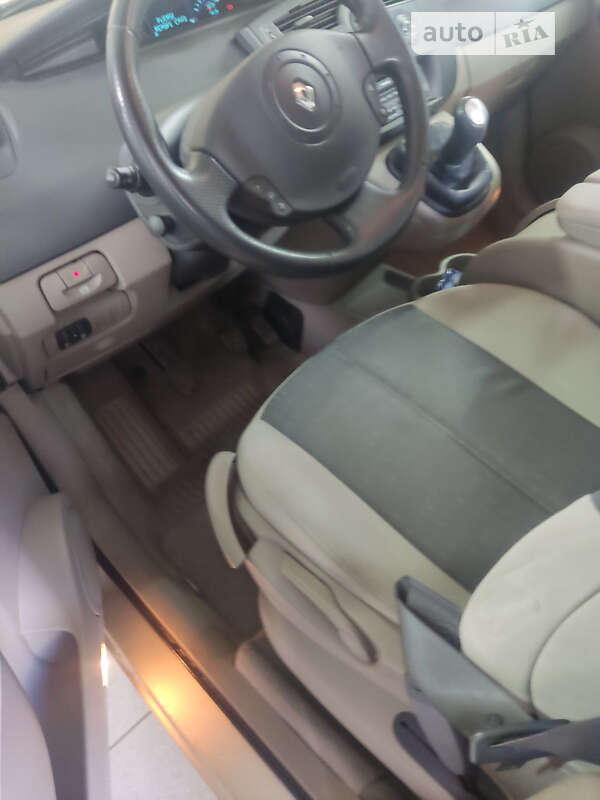 Минивэн Renault Scenic 2006 в Шполе