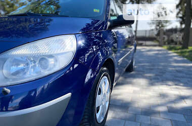 Минивэн Renault Scenic 2003 в Староконстантинове