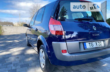 Минивэн Renault Scenic 2003 в Староконстантинове