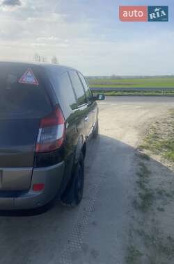 Минивэн Renault Scenic 2006 в 