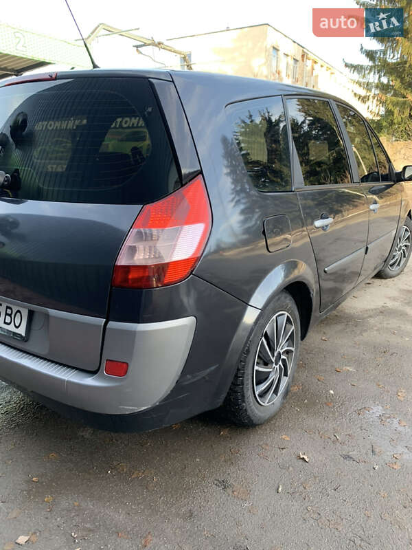 Минивэн Renault Scenic 2004 в Волочиске
