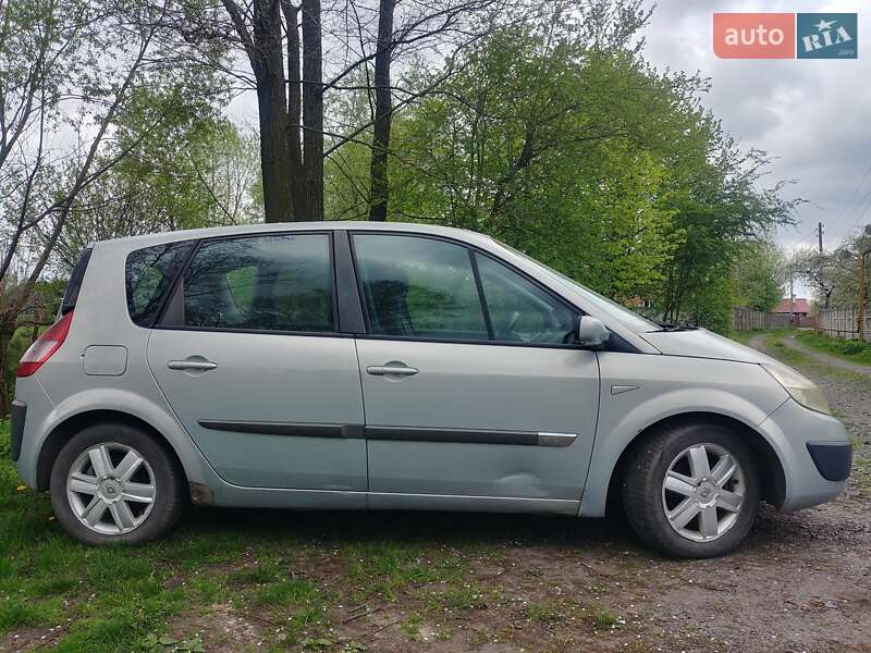 Минивэн Renault Scenic 2004 в Шептицькому