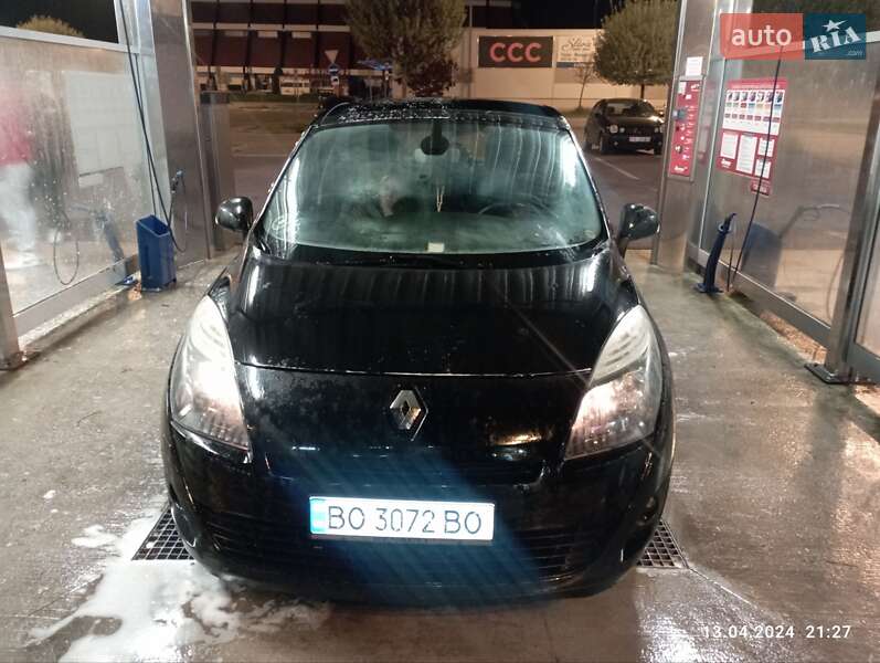 Минивэн Renault Scenic 2011 в Тернополе