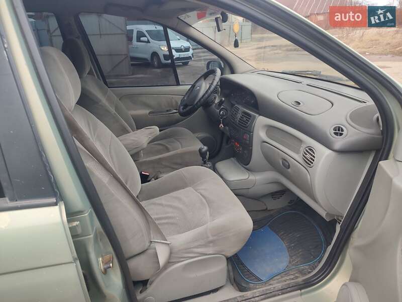 Минивэн Renault Scenic 2001 в Ивано-Франковске