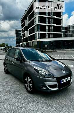 Минивэн Renault Scenic 2011 в Львове